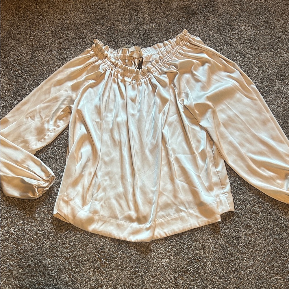 H&M Cream Off-Shoulder Blouse